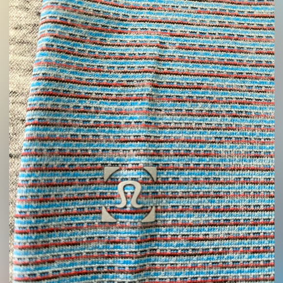 Lululemon Athletica Men’s Metal Vent Tech Short-Sleeve Shirt in Blue/Red Multi - Picture 7 of 9